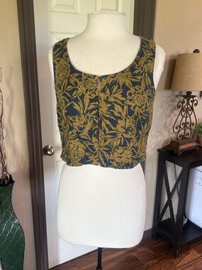 Madewell 100% Linen Navy Blue and Gold Floral Front Clasp Cropped Tank